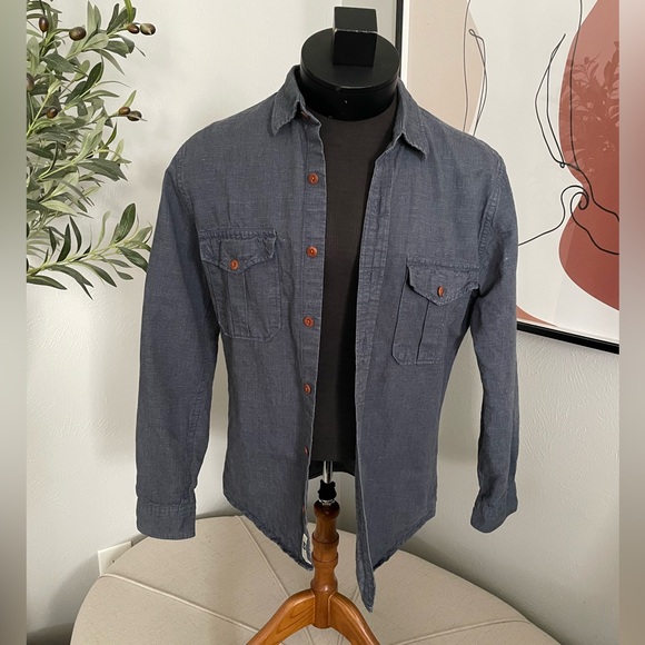 J. Crew Blue Casual Button Down Shirt - Picture 1 of 6